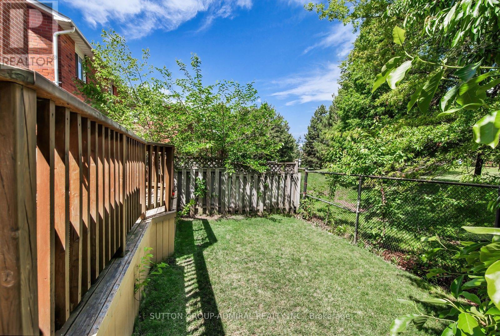 253 CHARLTON AVENUE - 32