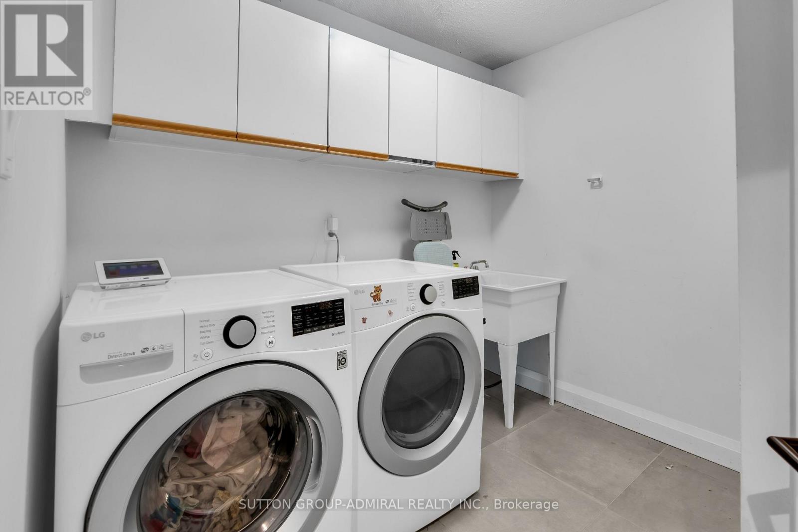 253 CHARLTON AVENUE - 4