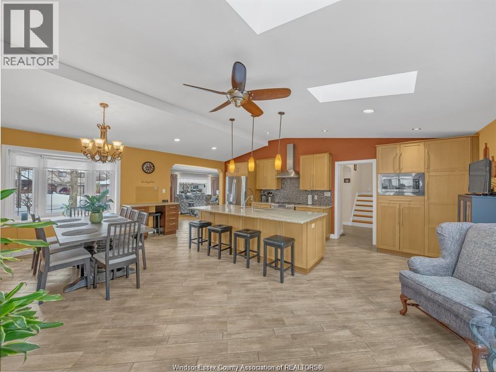 4278 CASGRAIN DRIVE - 13