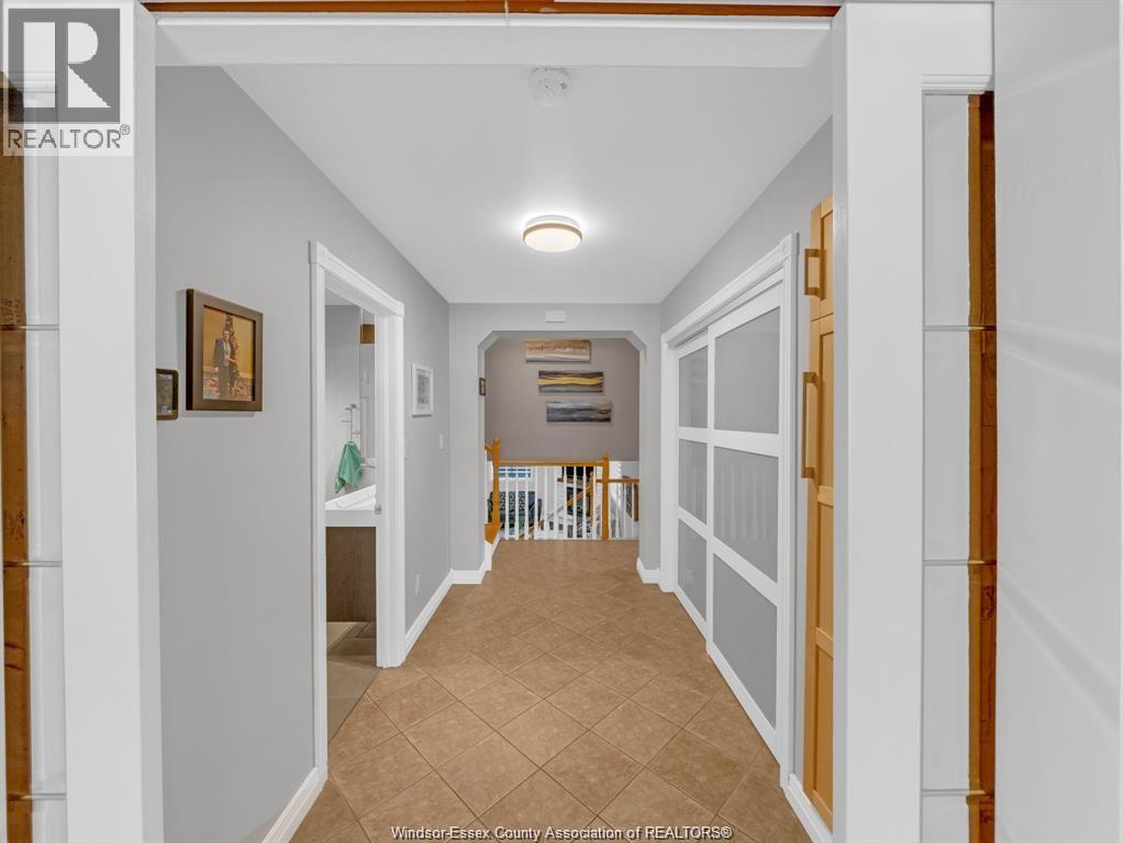 4278 CASGRAIN DRIVE - 15