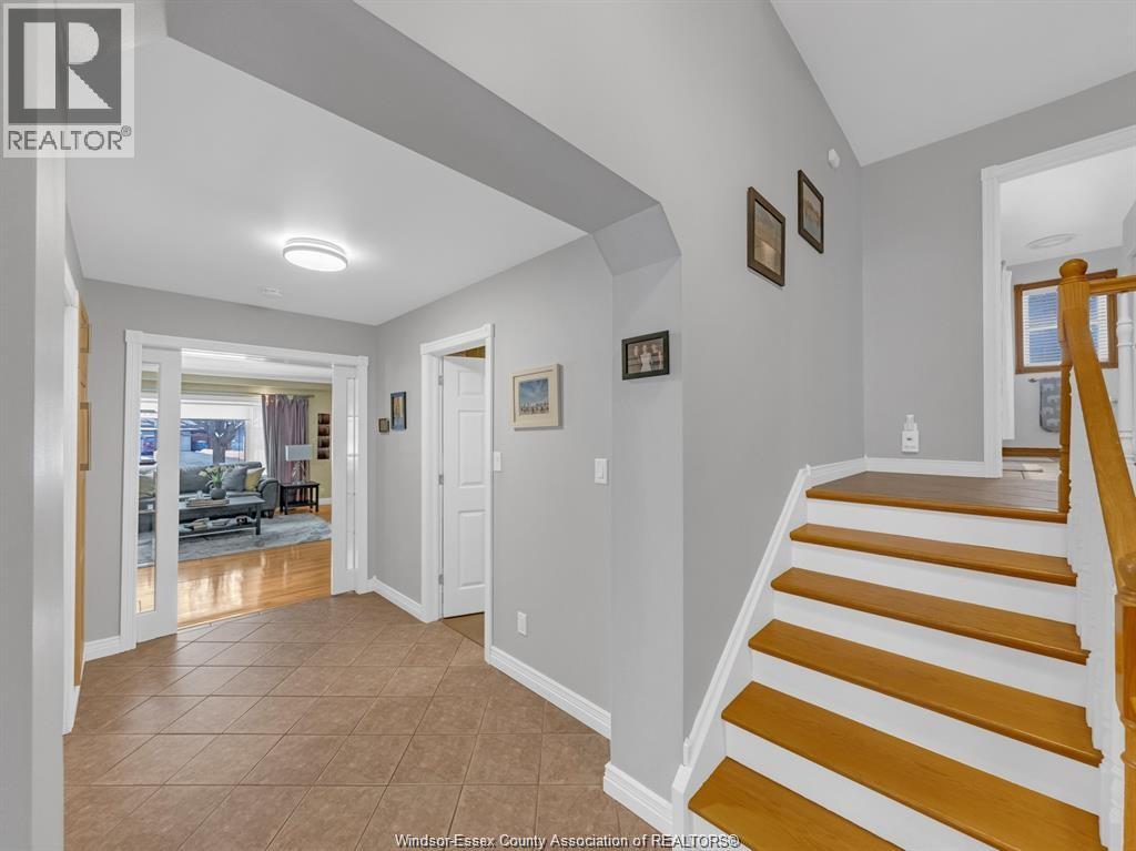4278 CASGRAIN DRIVE - 20