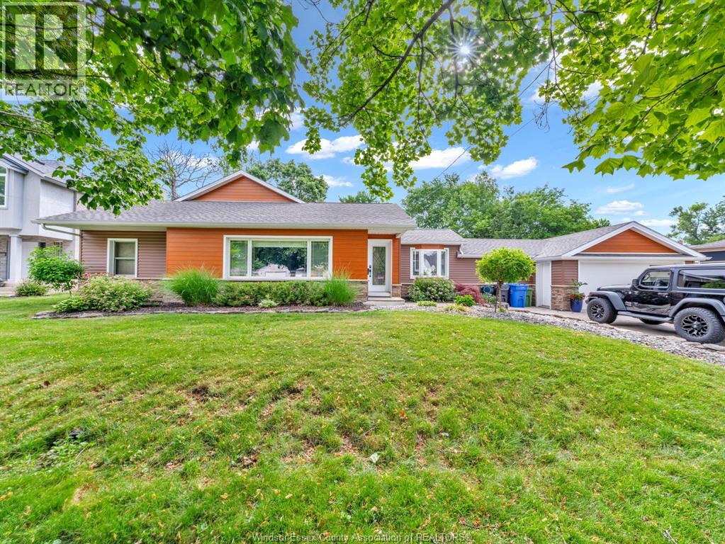 4278 CASGRAIN DRIVE - 3