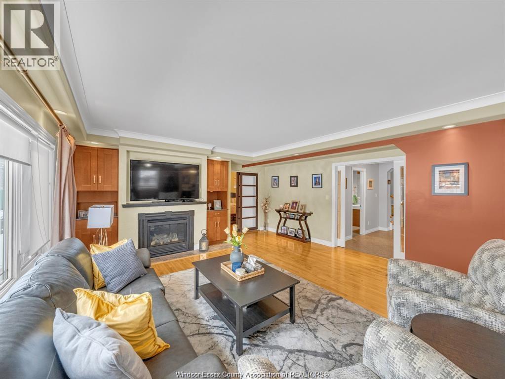 4278 CASGRAIN DRIVE - 7