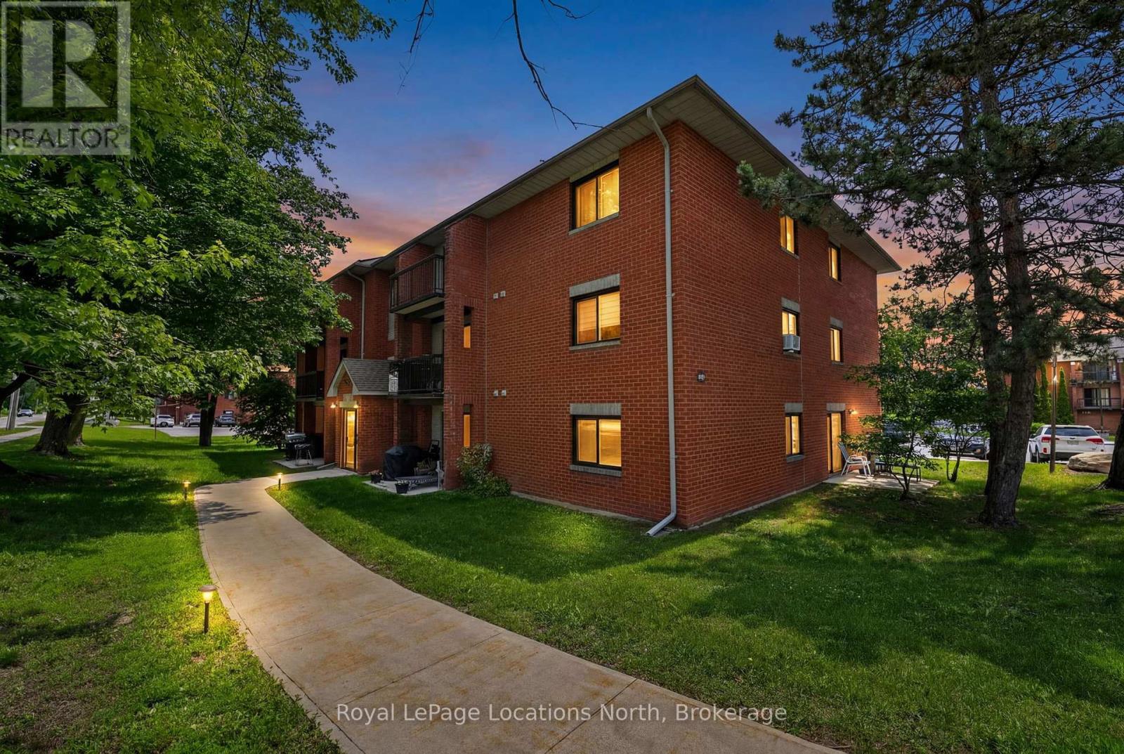 #D7 163 EDGEHILL DRIVE - 1