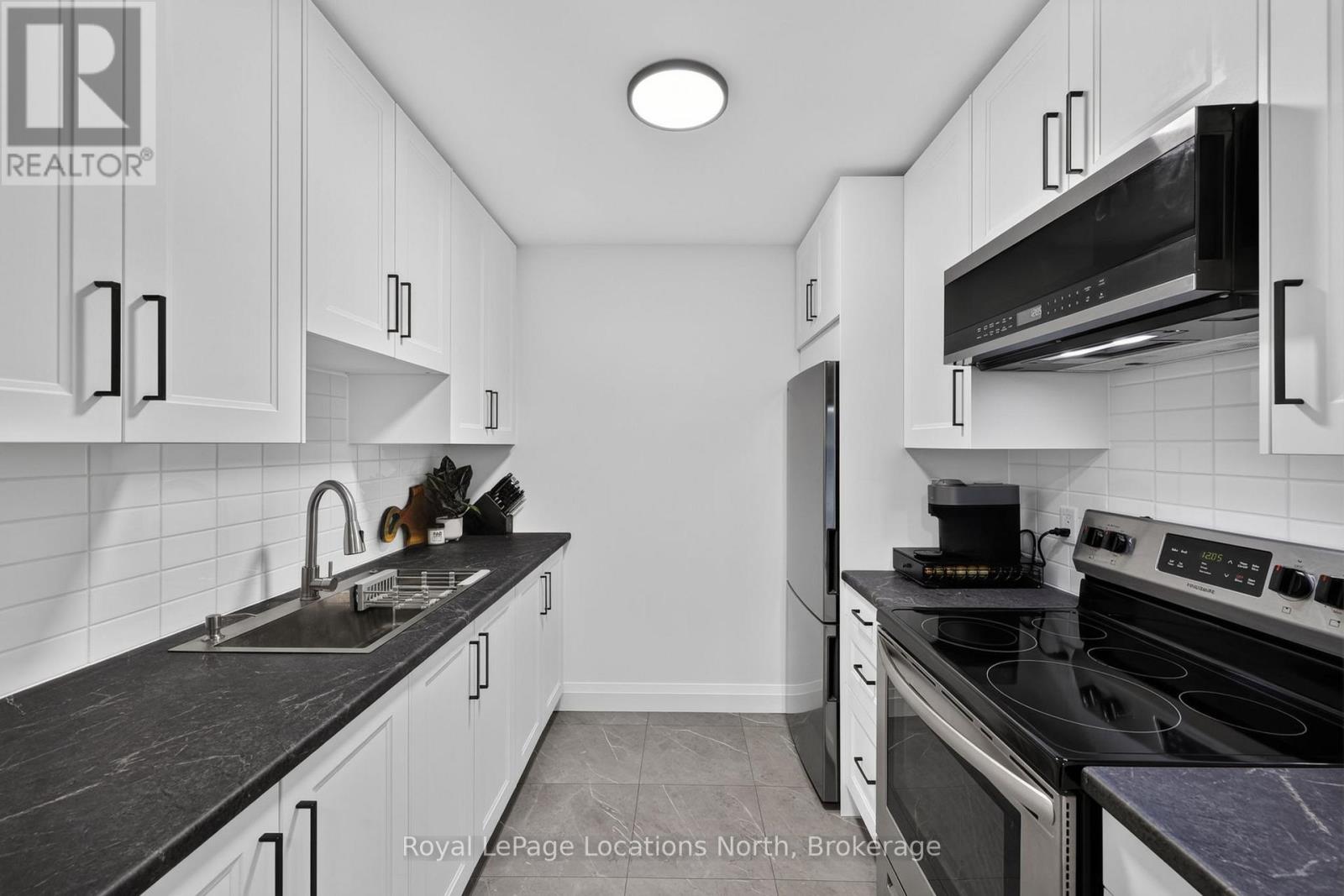 #D7 163 EDGEHILL DRIVE - 13