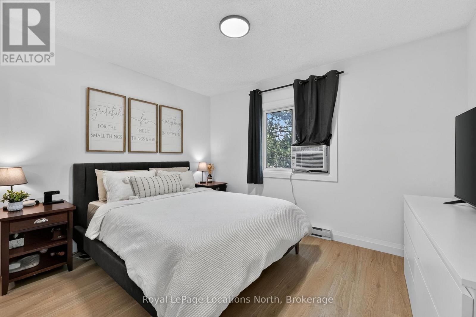 #D7 163 EDGEHILL DRIVE - 17