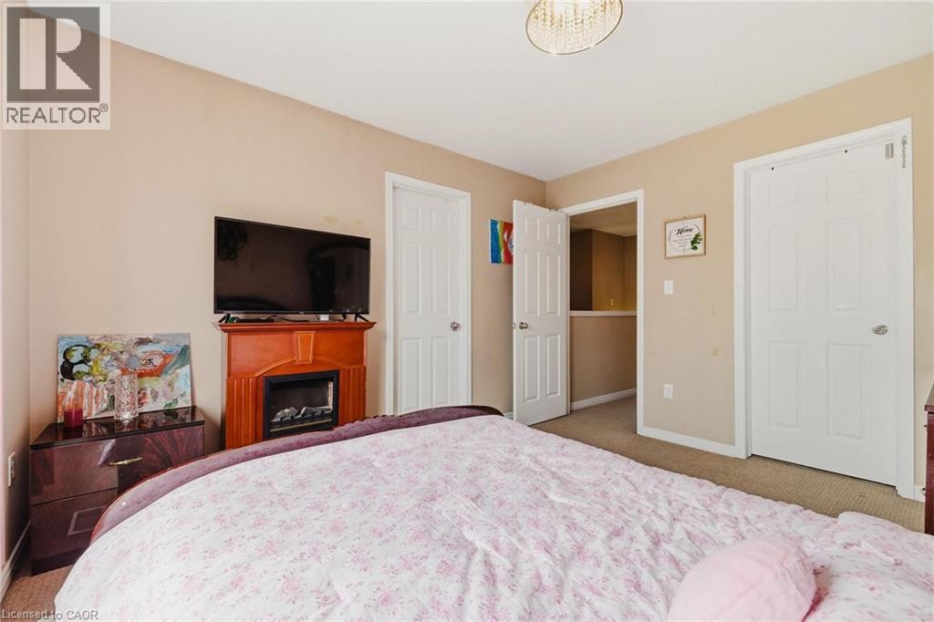 #88 750 LAWRENCE Street - Image 17