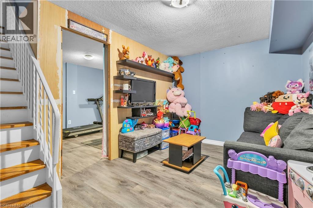 #7 375 PIONEER Drive - 25