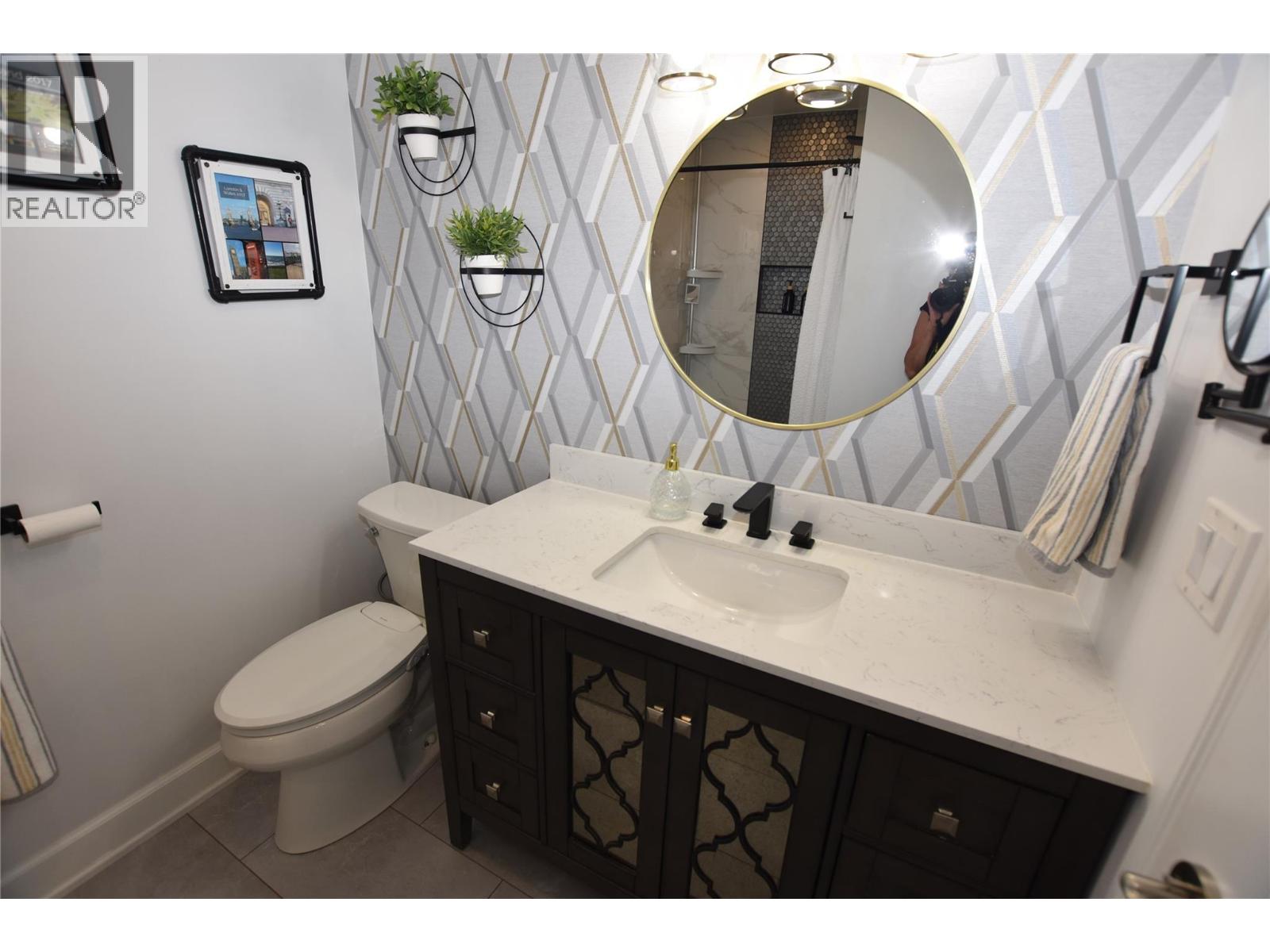 562 Meadowlark Avenue - 30