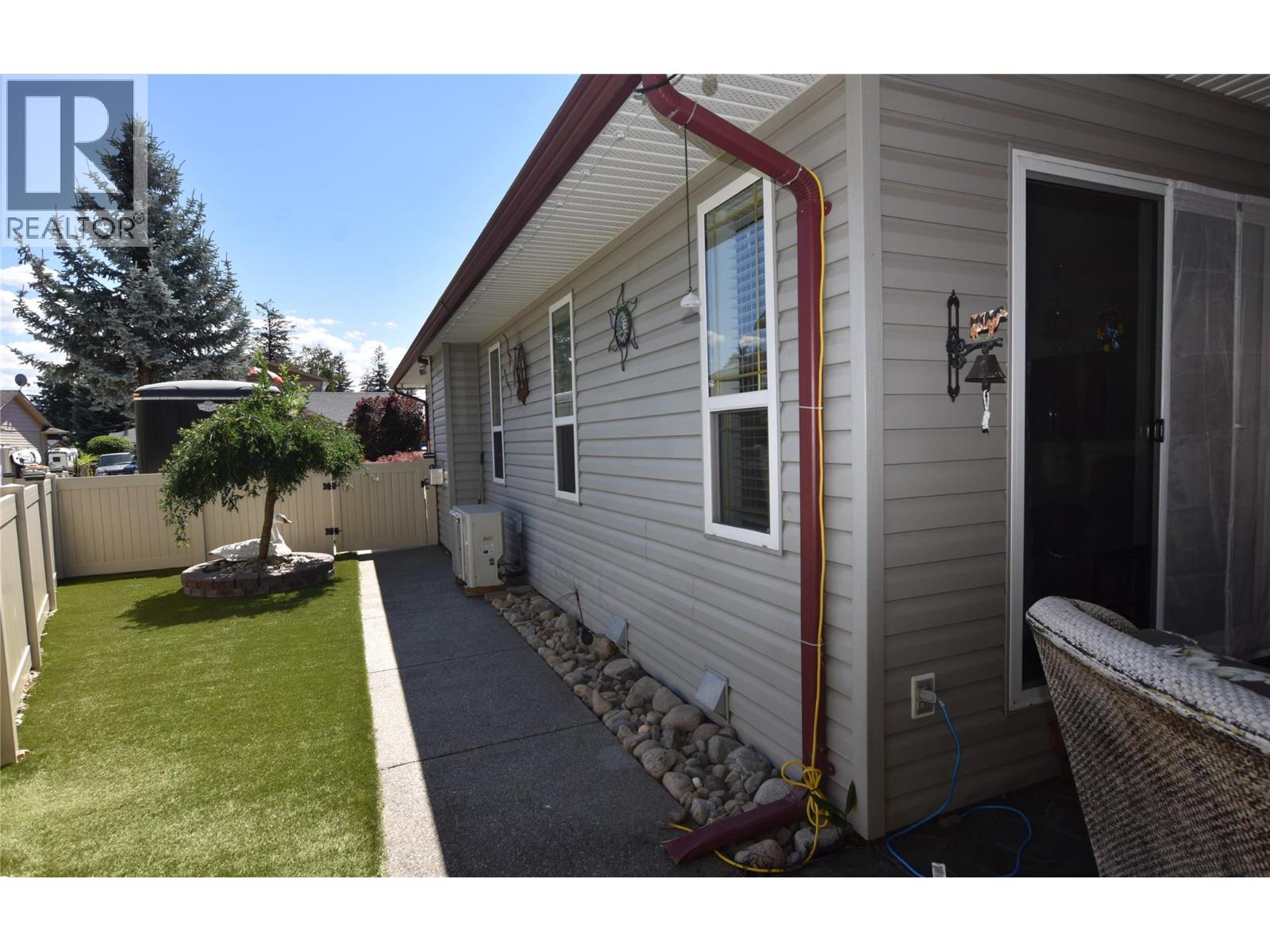 562 Meadowlark Avenue - 49