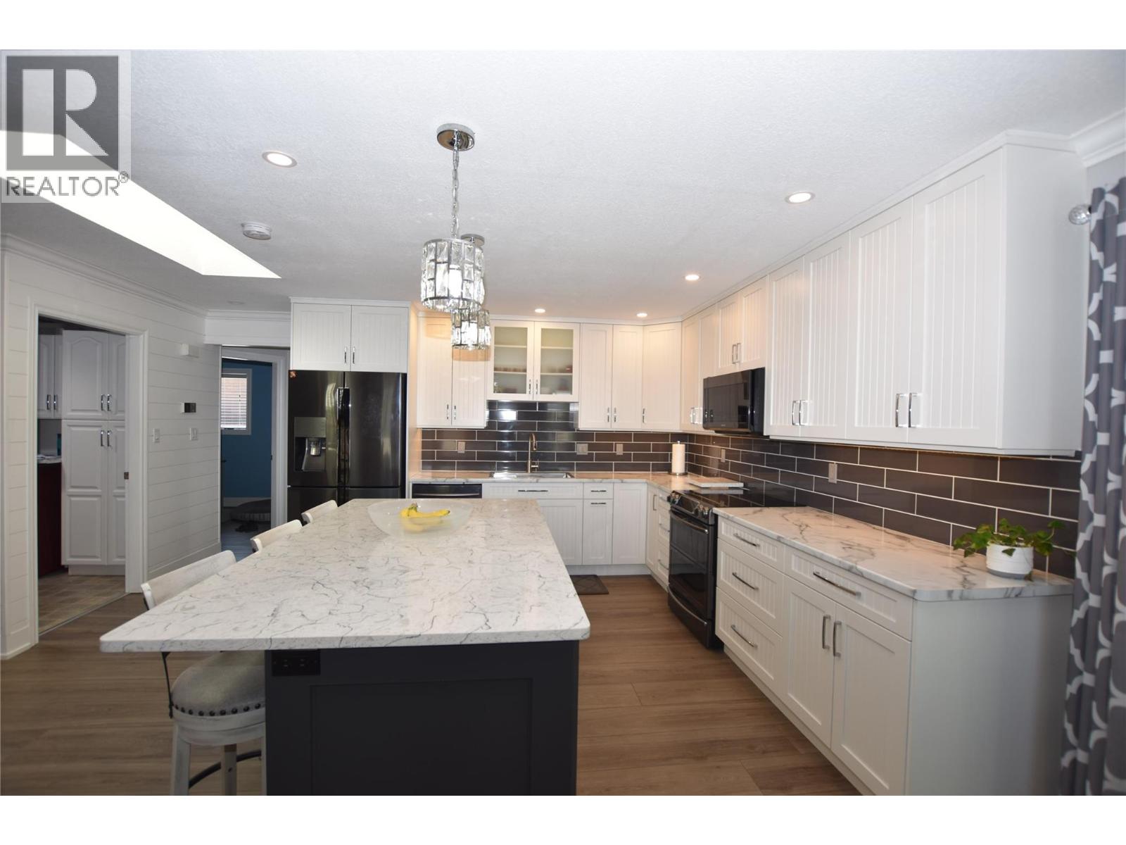 562 Meadowlark Avenue - 17