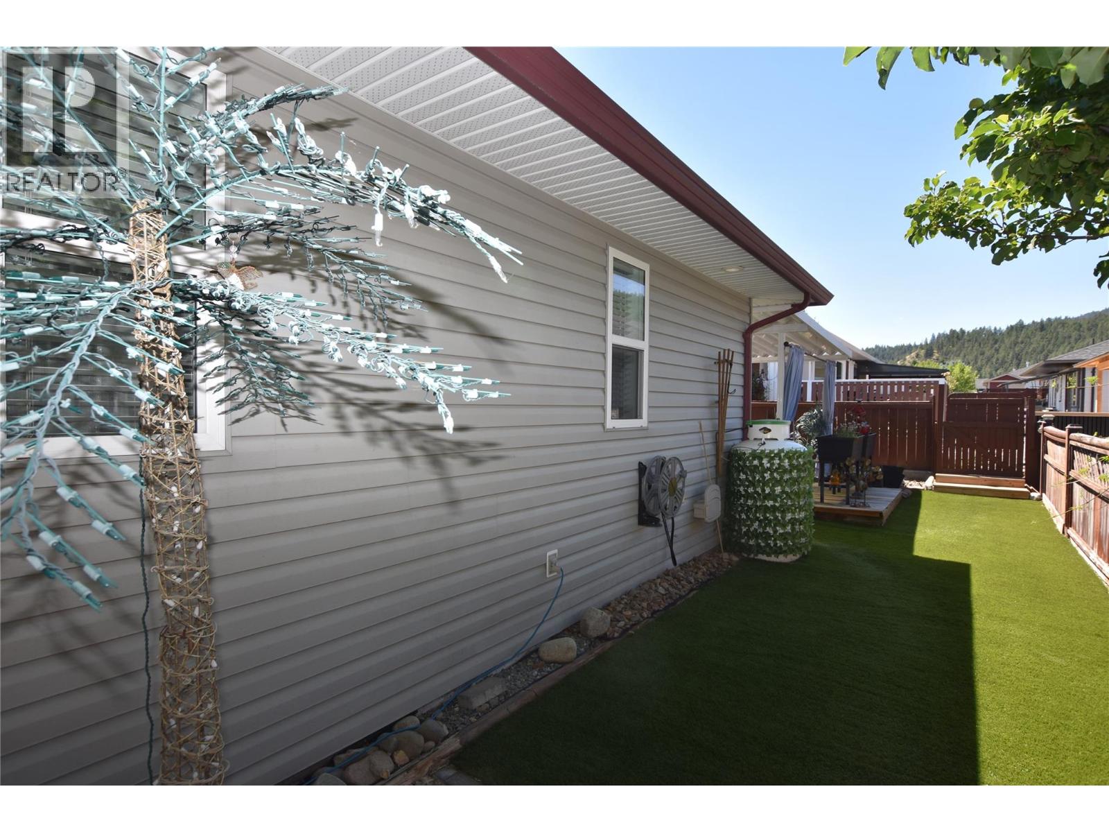 562 Meadowlark Avenue - 51