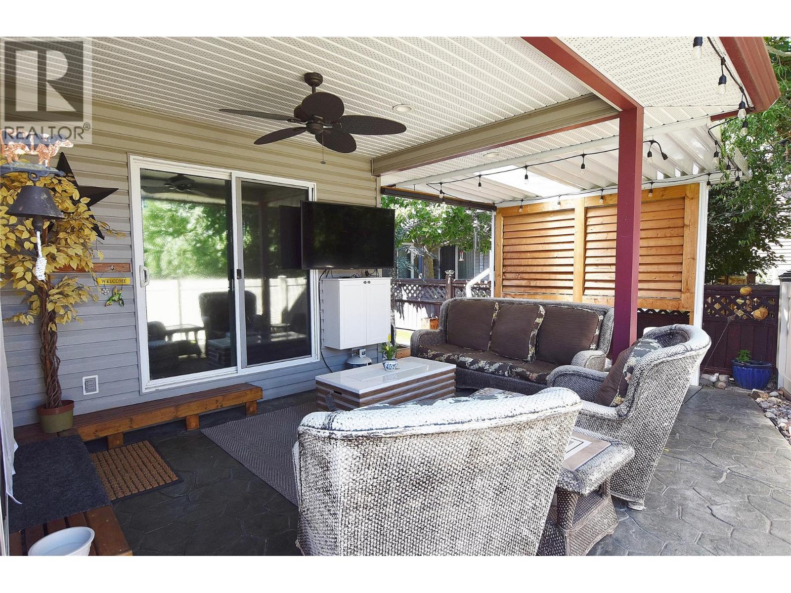 562 Meadowlark Avenue - 48