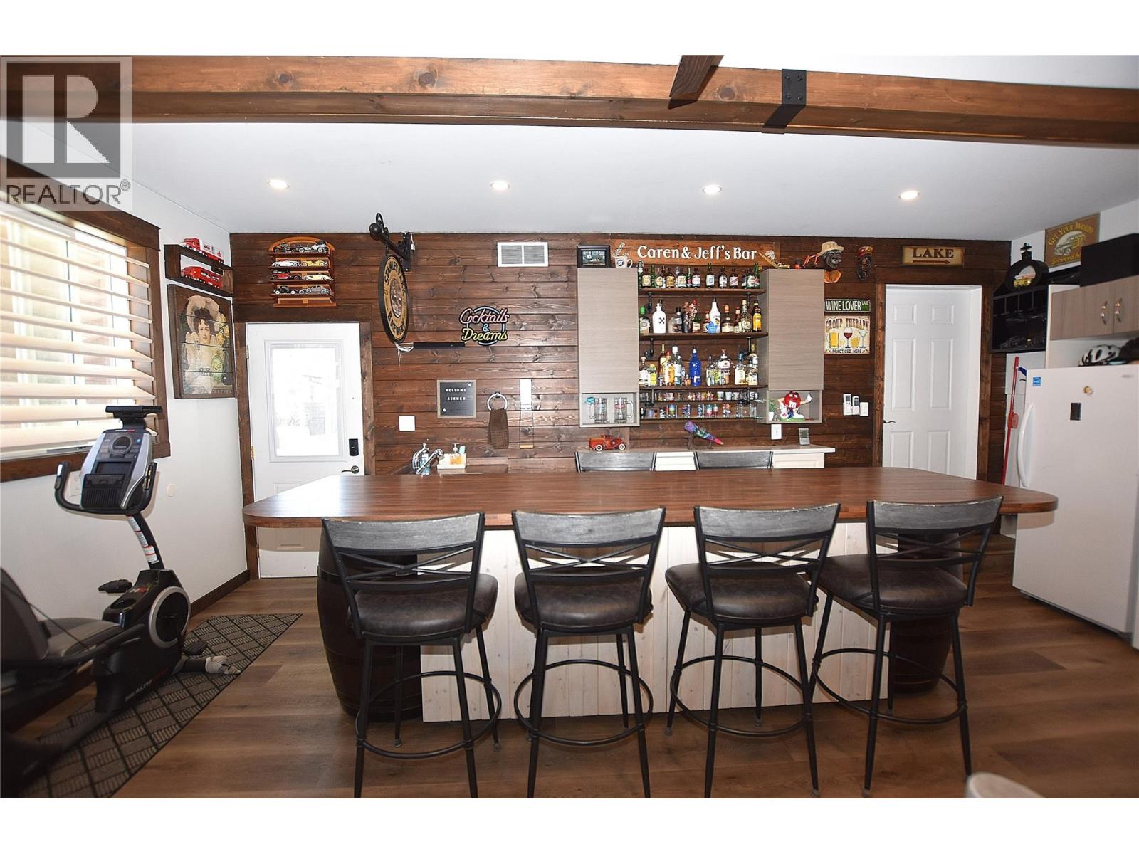 562 Meadowlark Avenue - 43