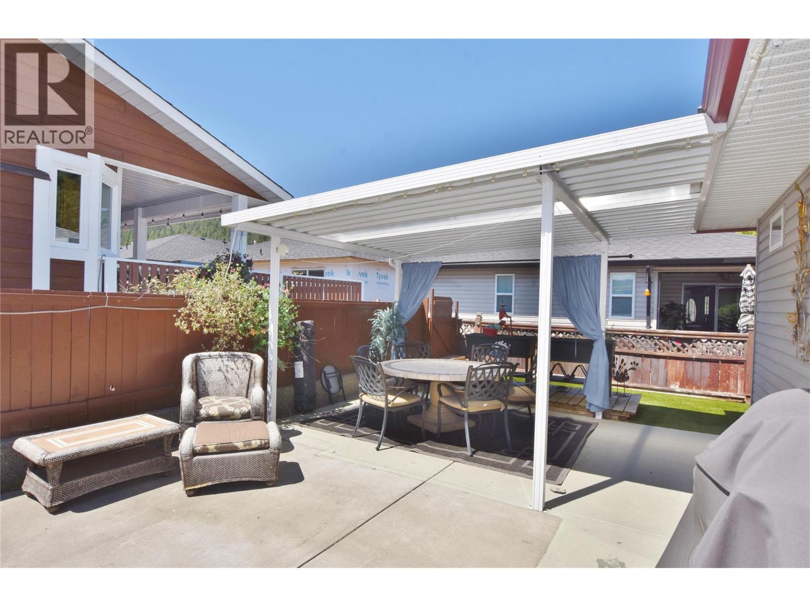 562 Meadowlark Avenue - 52