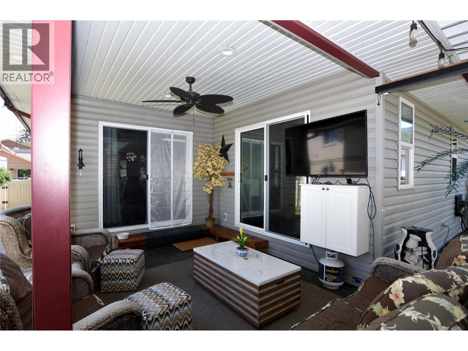 562 Meadowlark Avenue - 47