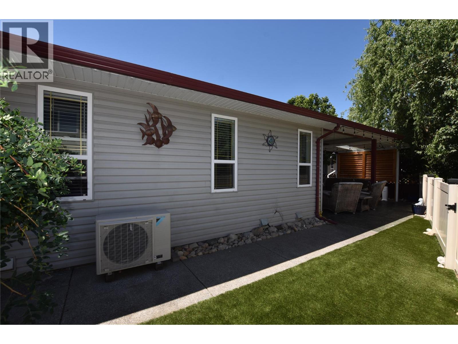 562 Meadowlark Avenue - 50