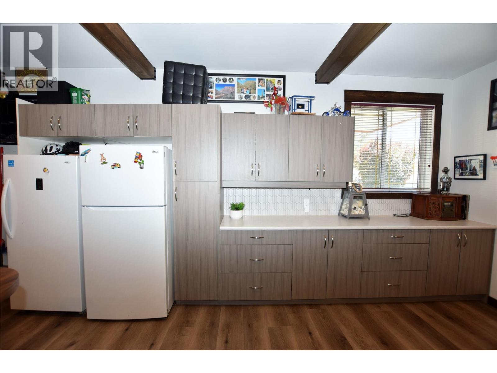 562 Meadowlark Avenue - 46