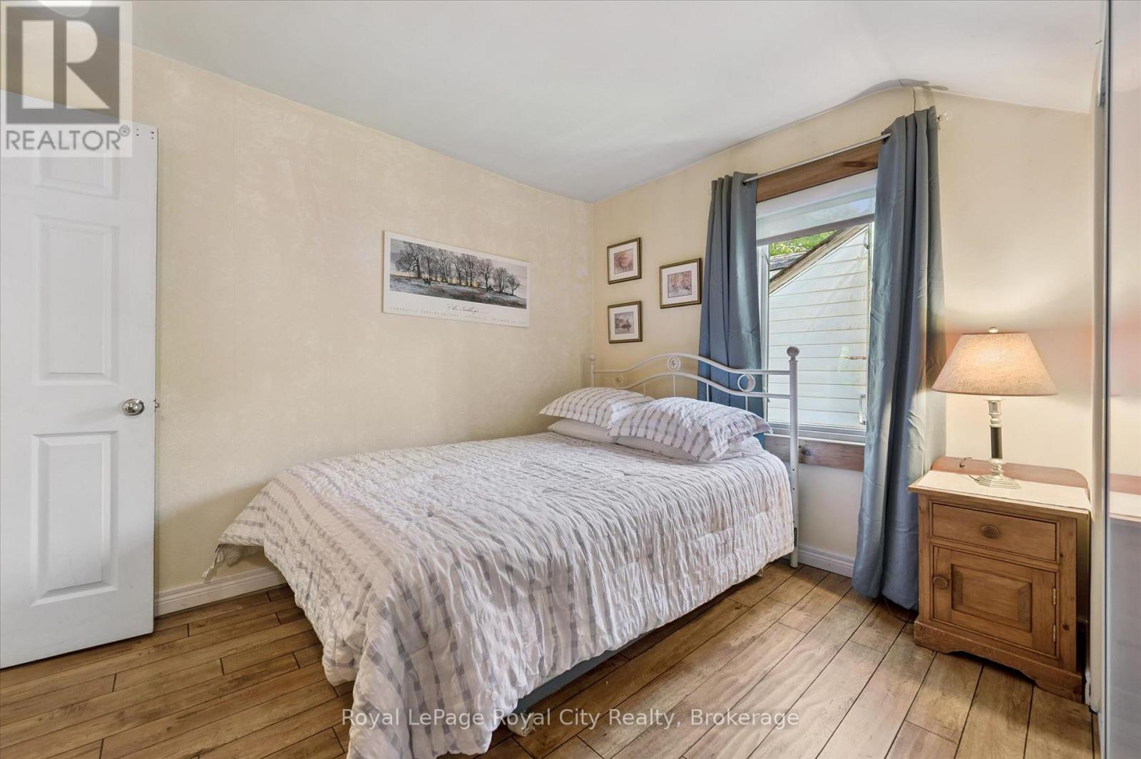 33 NORTH BROADWAY STREET - 18