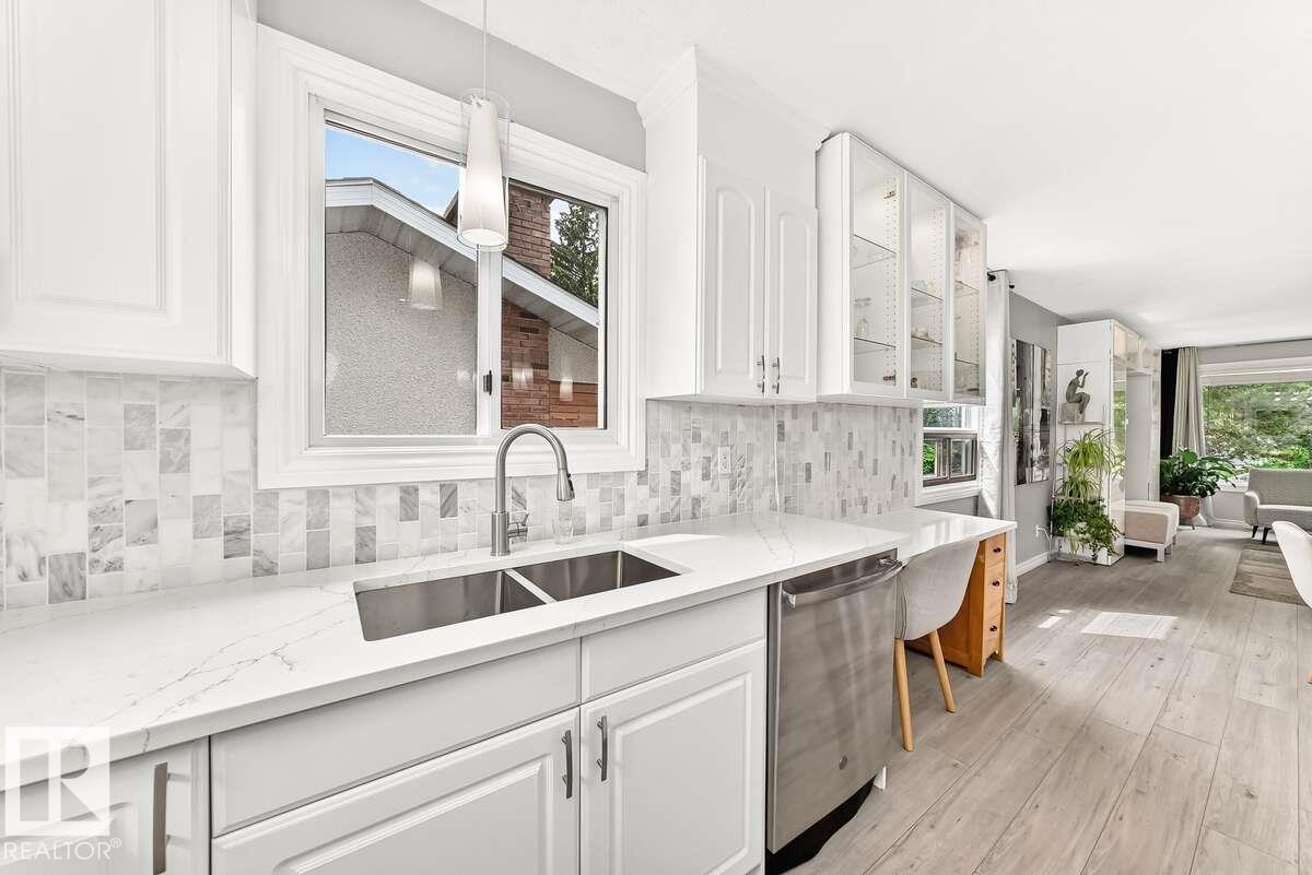 83 Lorraine CR - 5