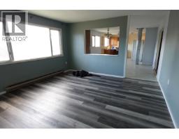 43378 N 97 Highway, Quesnel, BC V2J6X5 Photo 9