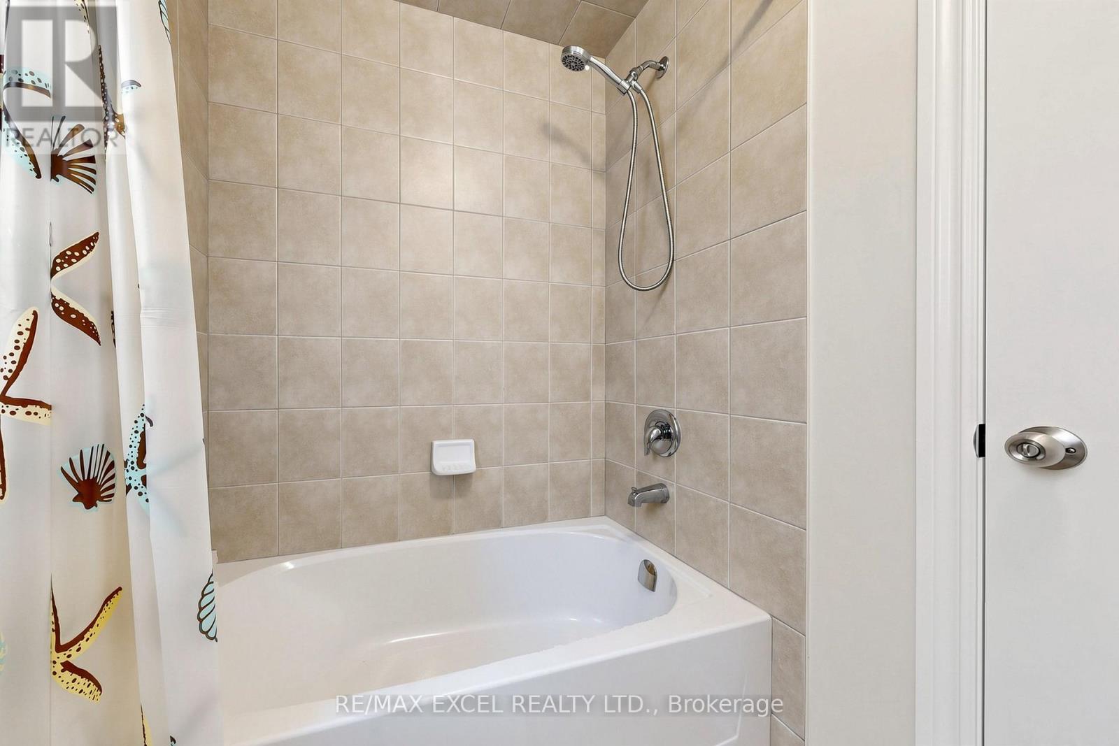 29 BAMBURG STREET N - 29