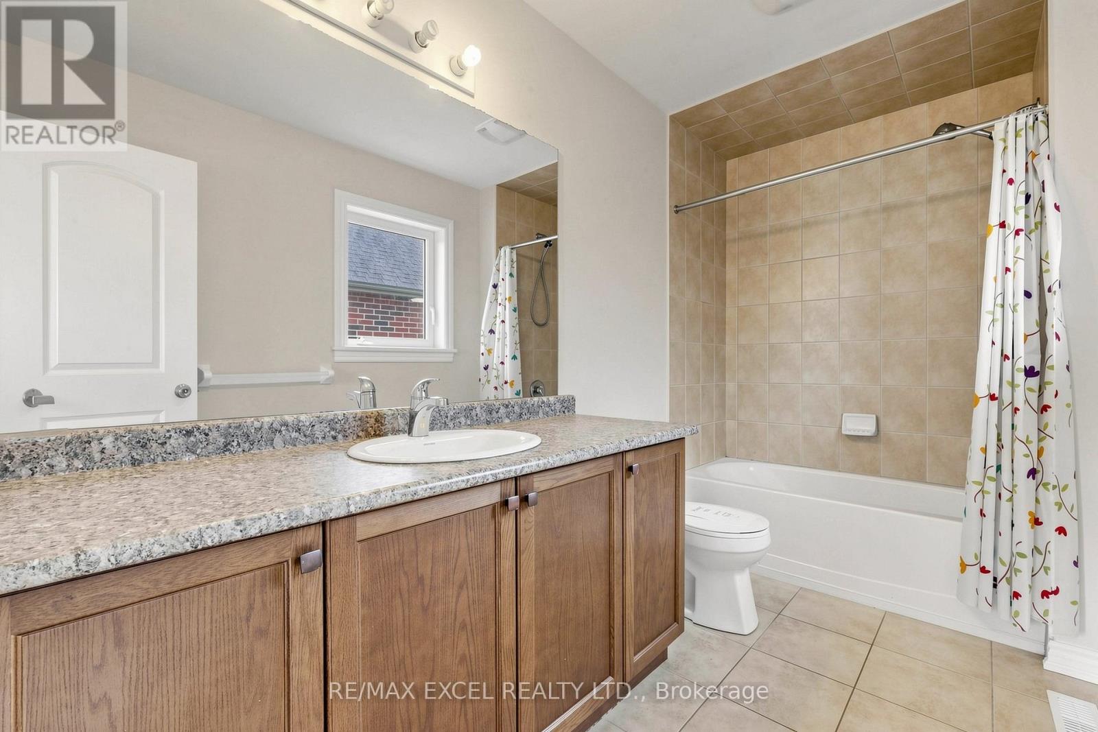 29 BAMBURG STREET N - 24