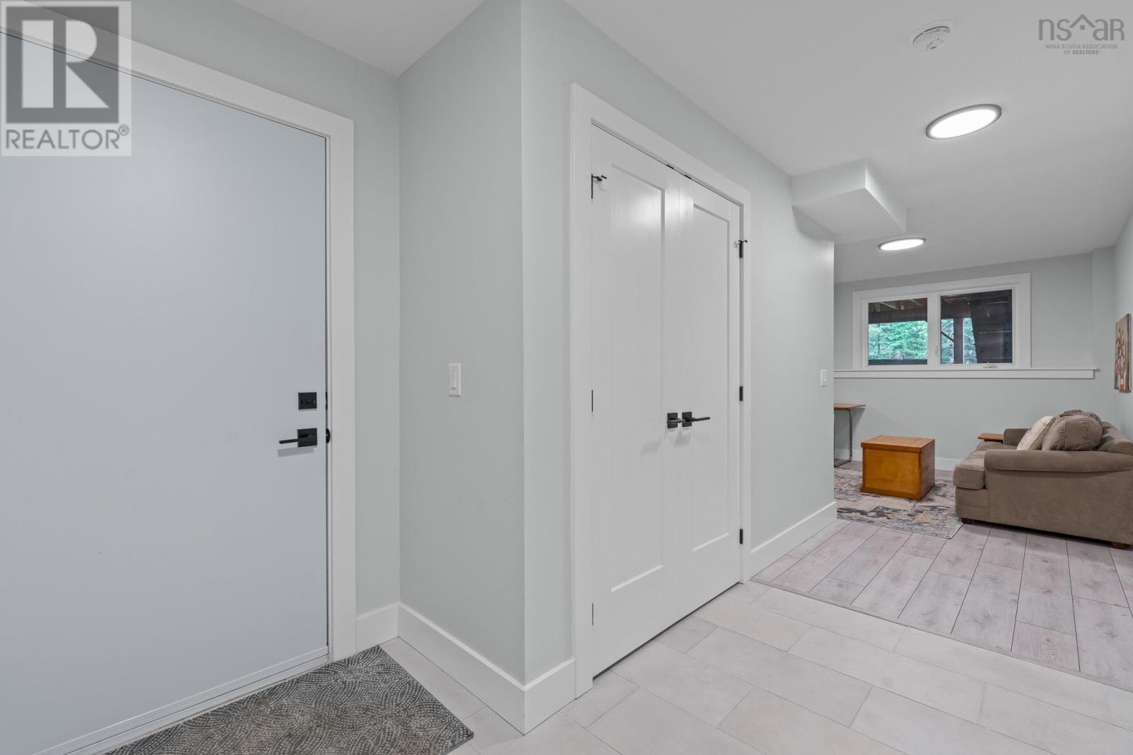 16 Glenn Drive - 35