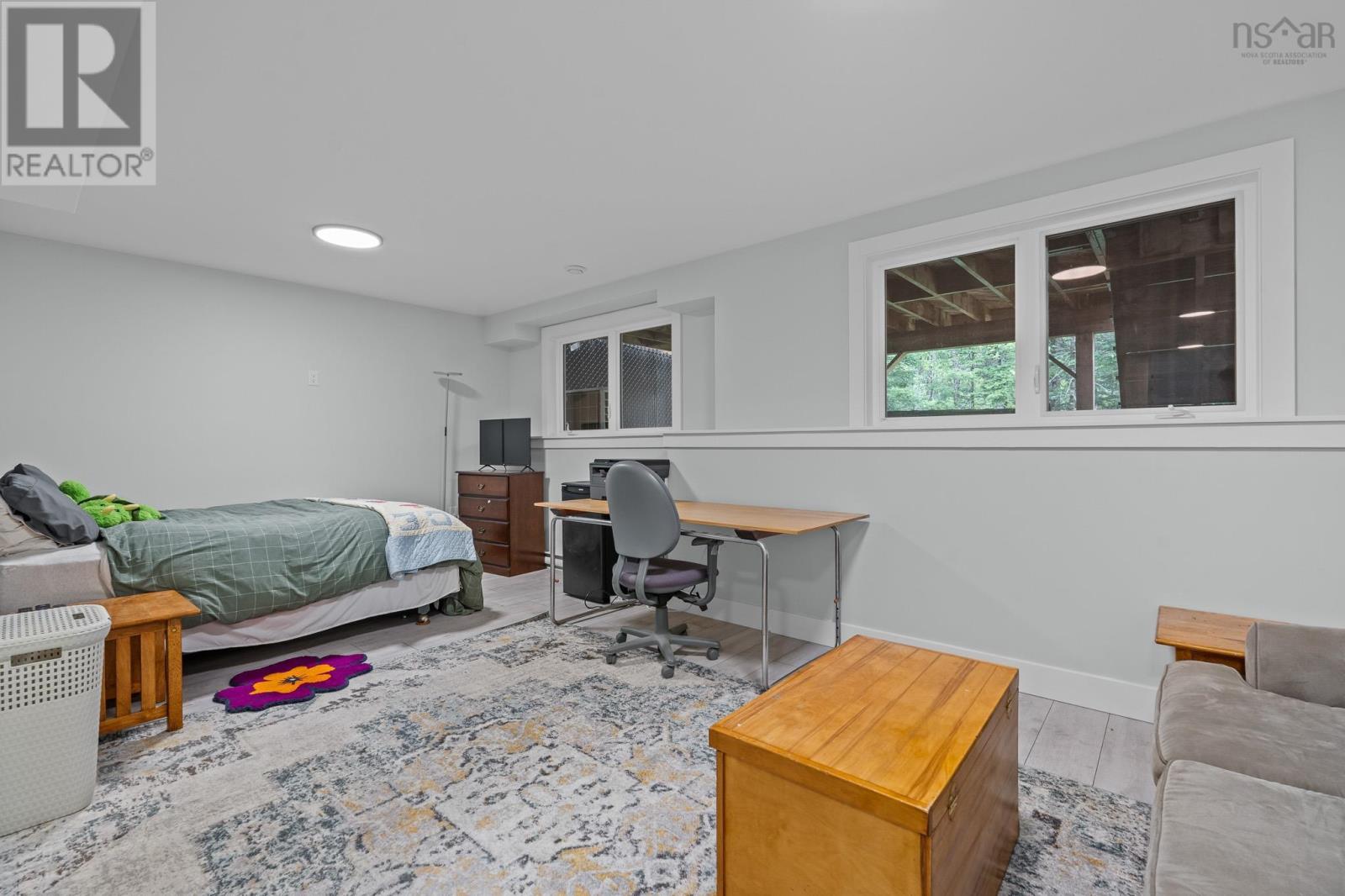 16 Glenn Drive - 34
