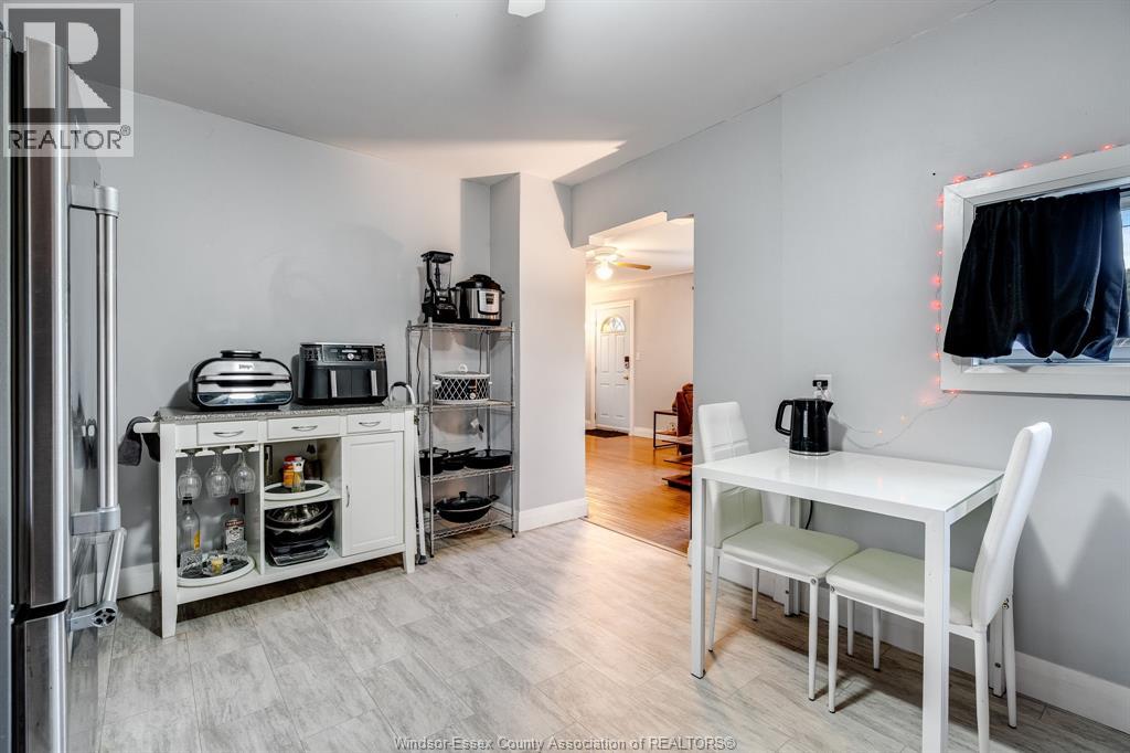 672 Talbot ROAD - 12
