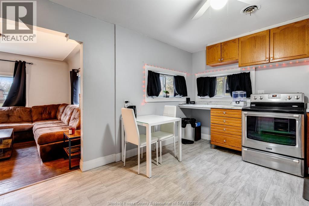 672 Talbot ROAD - 10