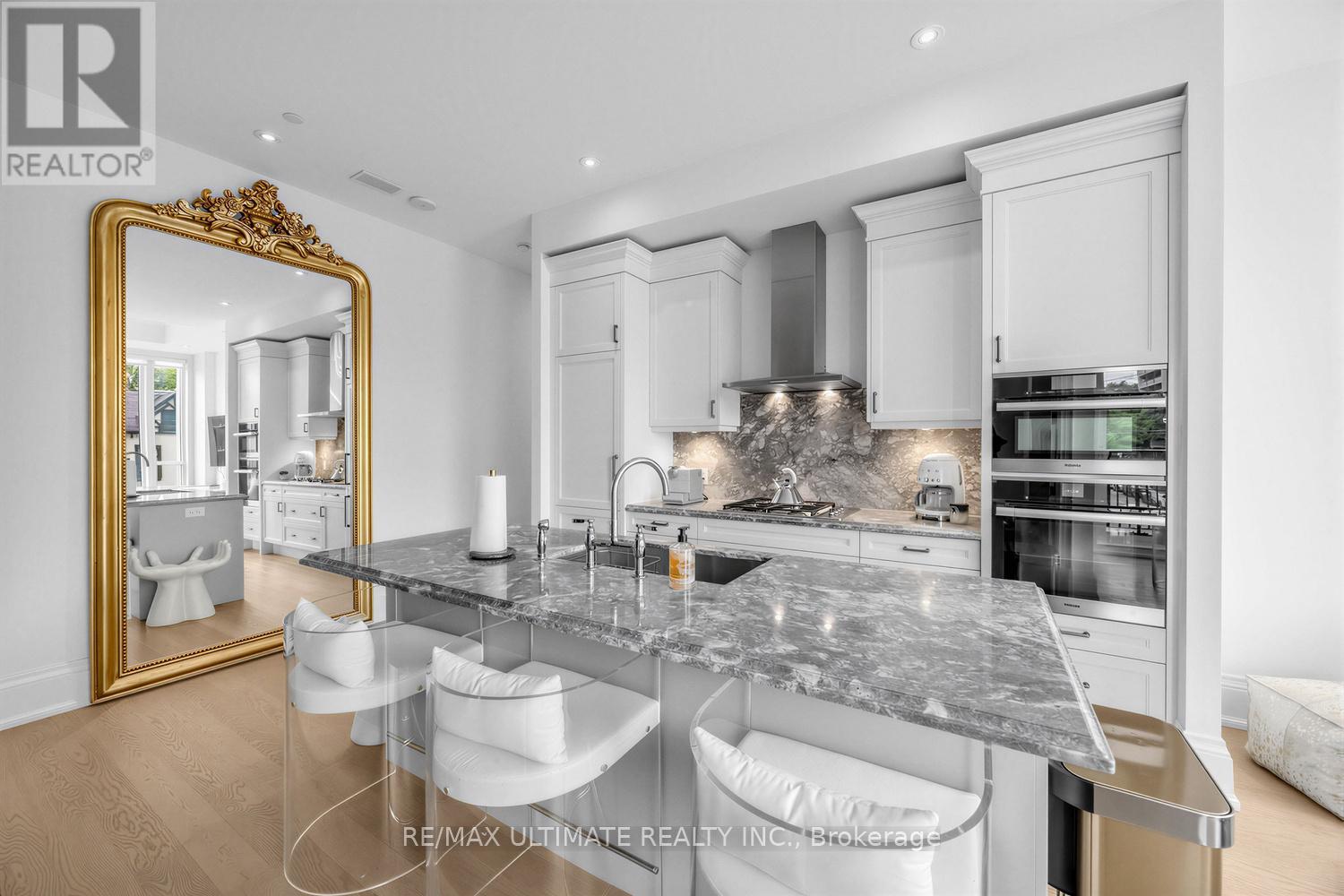 #202 133 HAZELTON AVENUE - 11