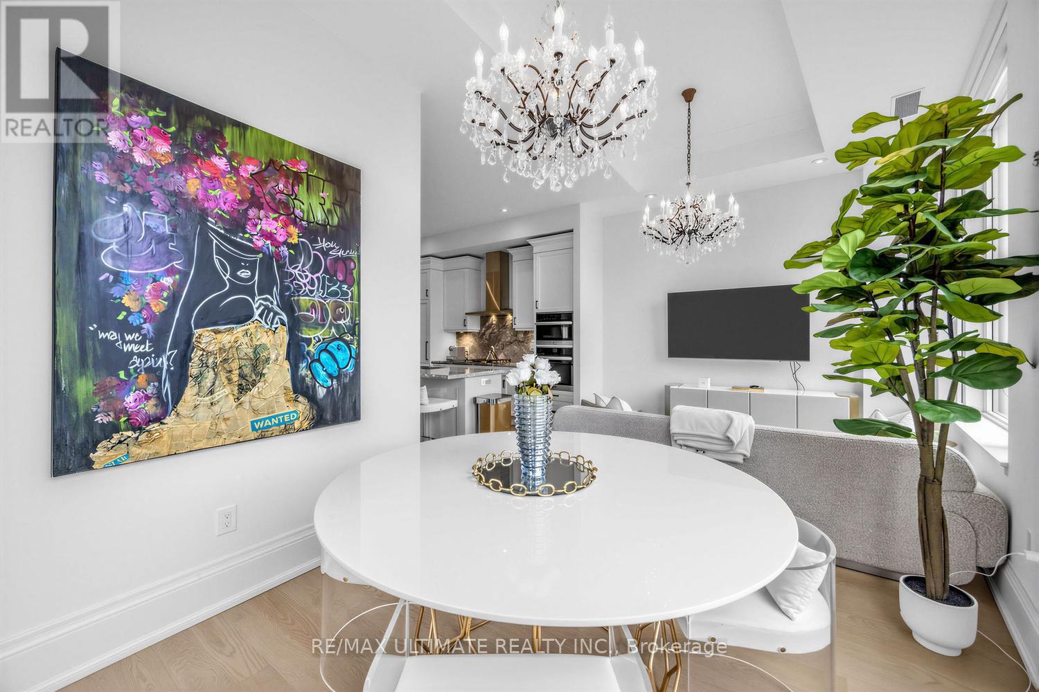 #202 133 HAZELTON AVENUE - 23