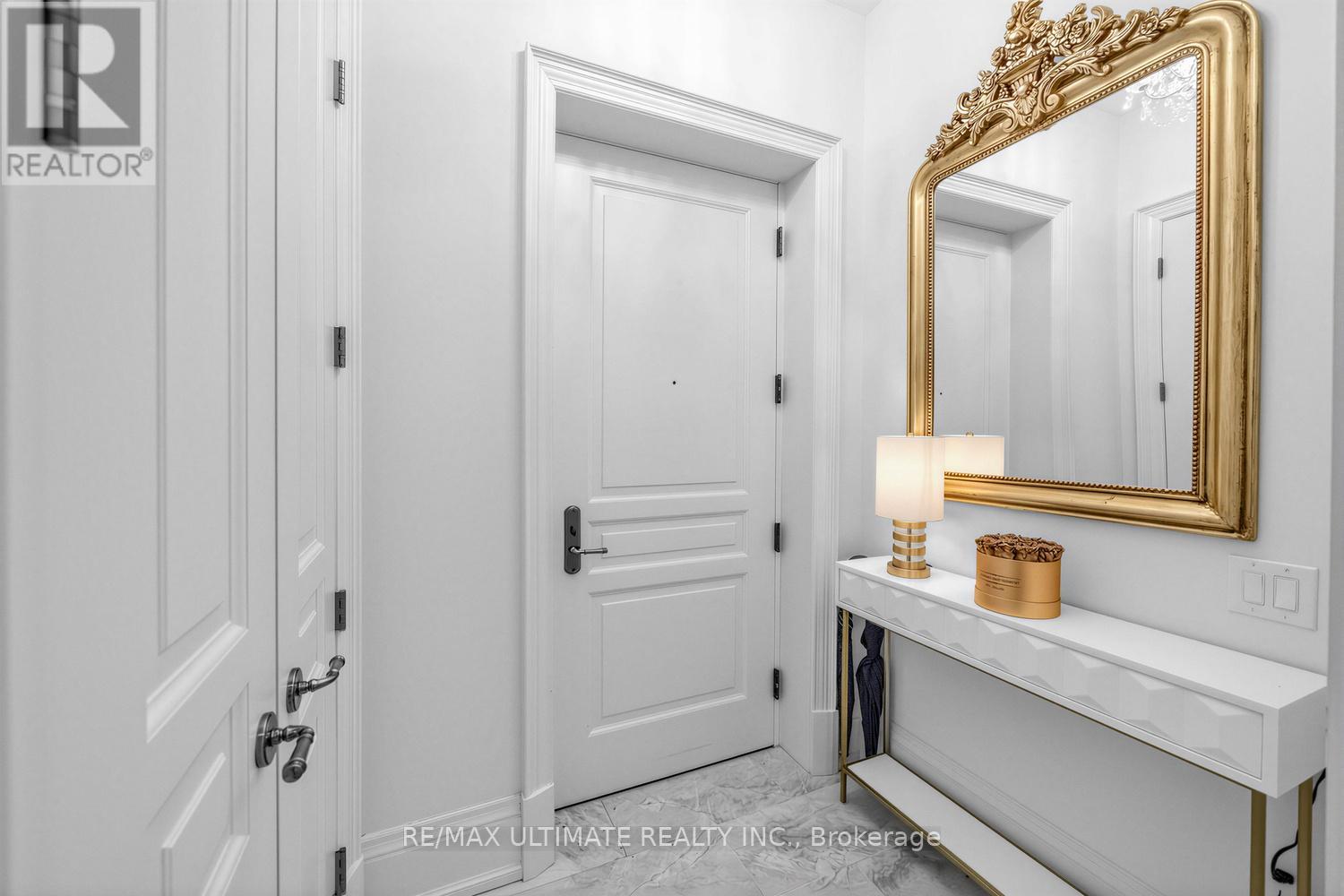 #202 133 HAZELTON AVENUE - 8