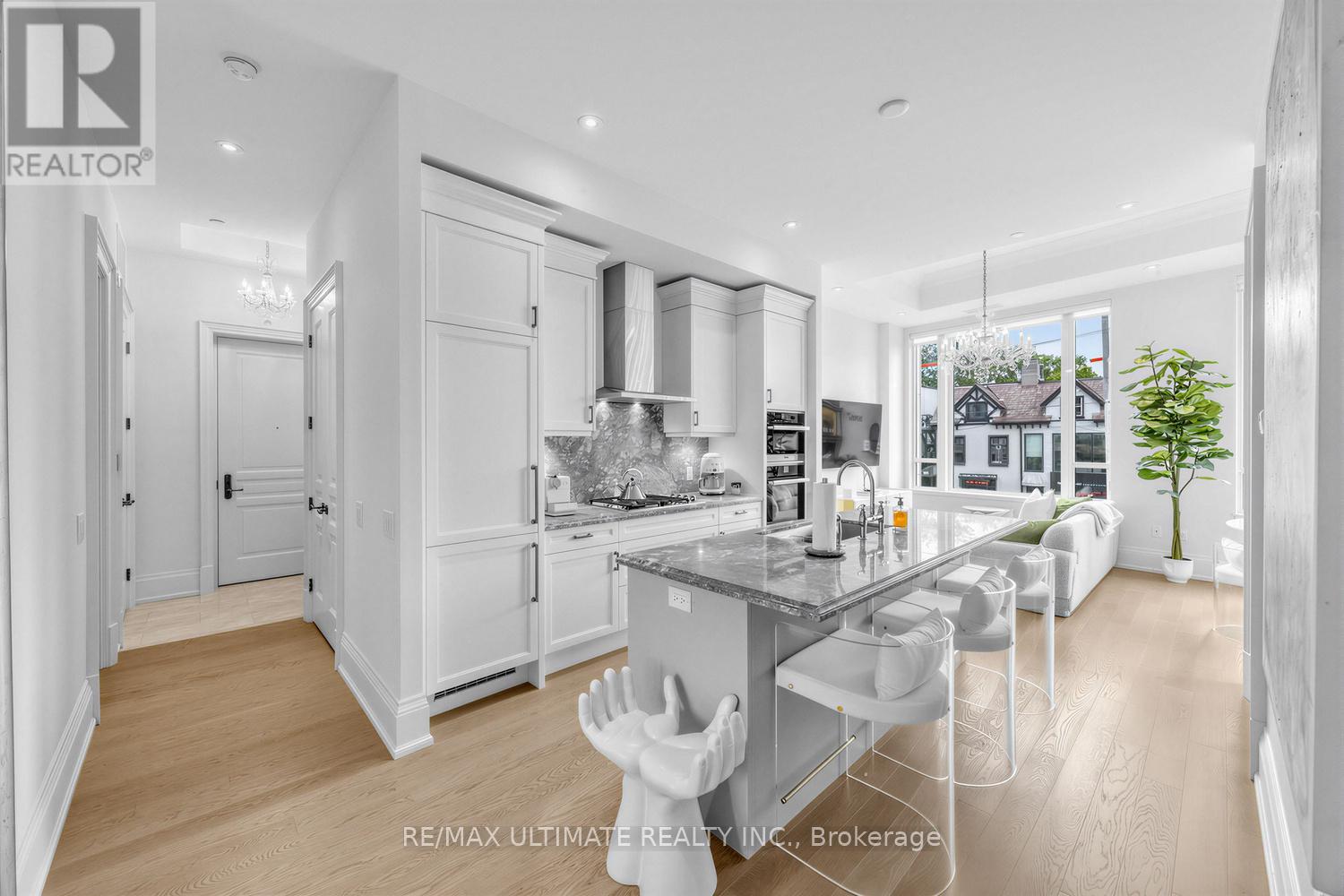 #202 133 HAZELTON AVENUE - 9