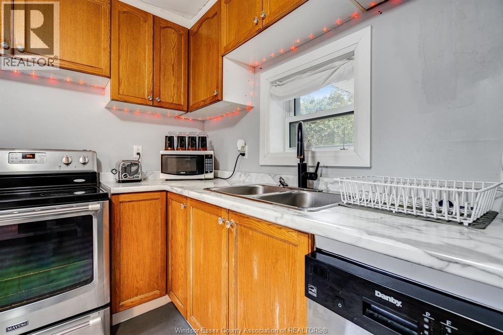 672 Talbot ROAD - 11
