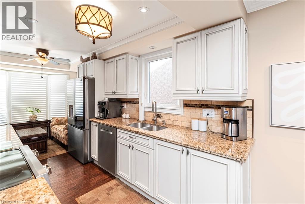 27 BEAVERTON Drive - 11