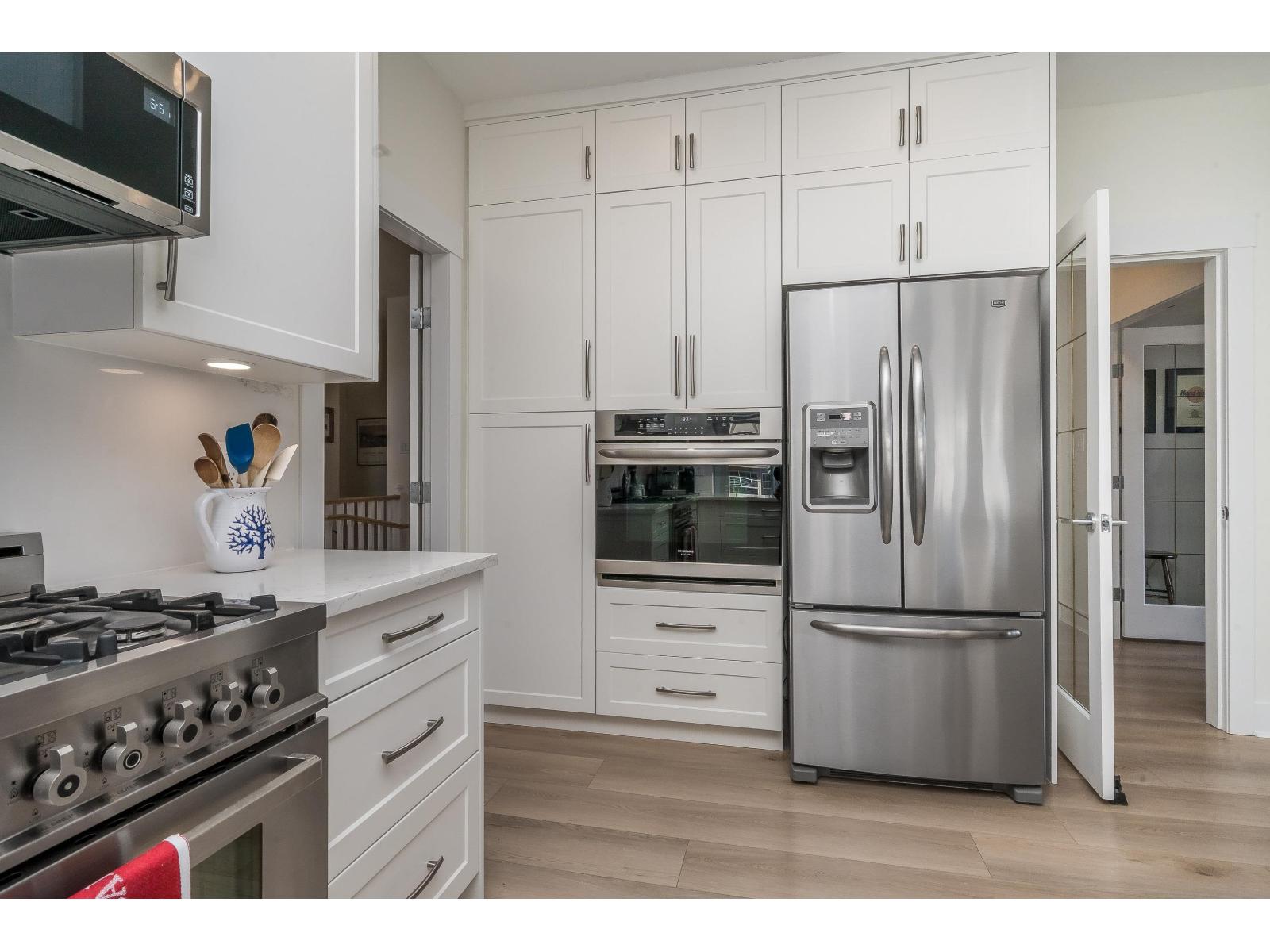 98 2533 152 STREET, Surrey