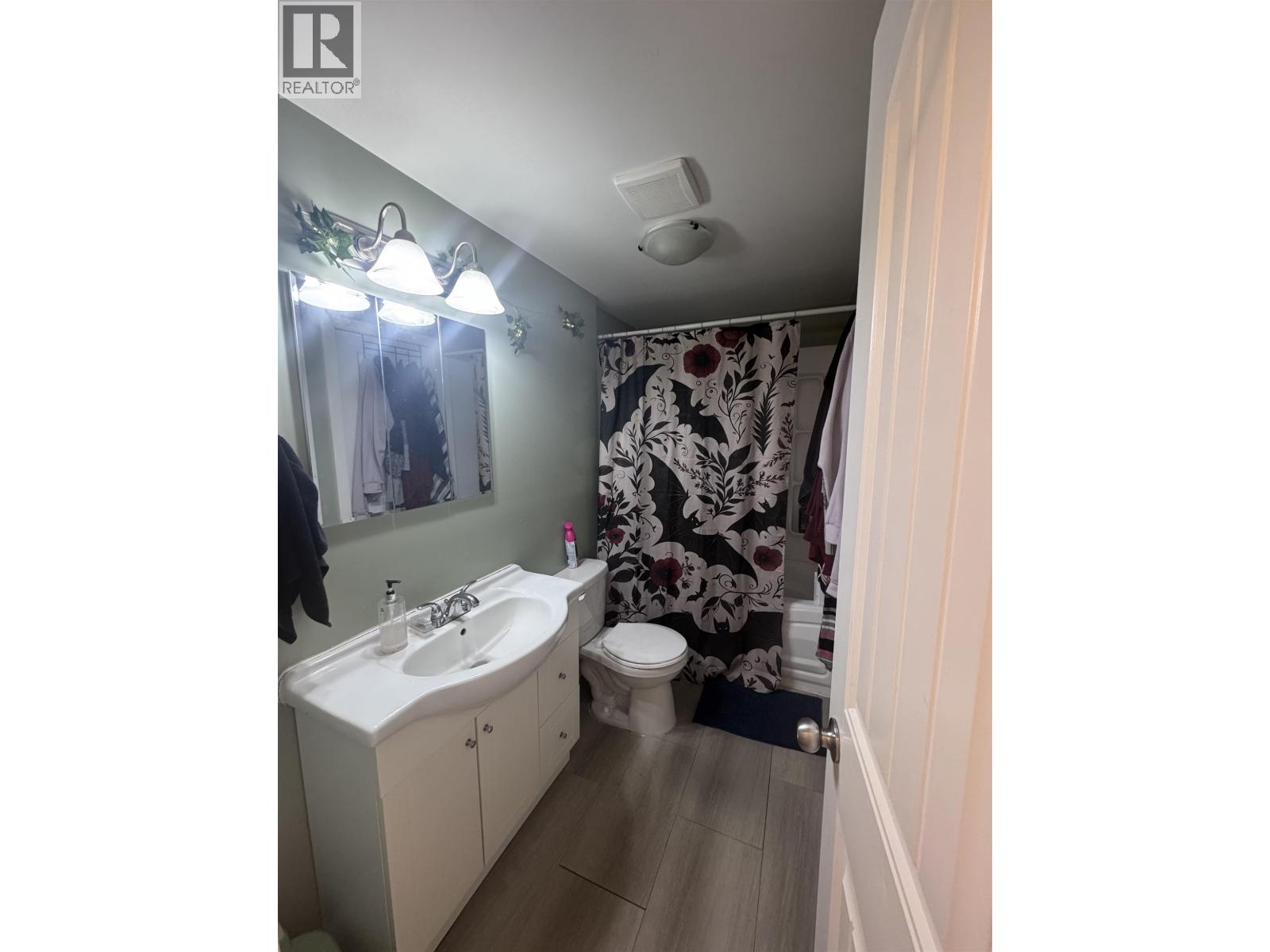 #46 8420 ALASKA ROAD - 8
