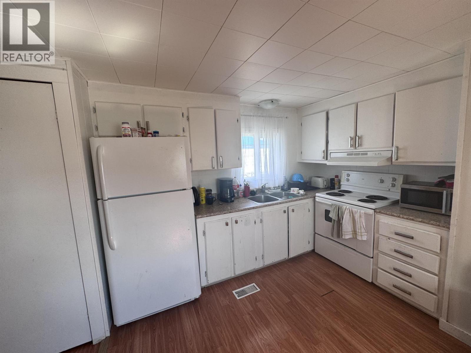 #46 8420 ALASKA ROAD - 6