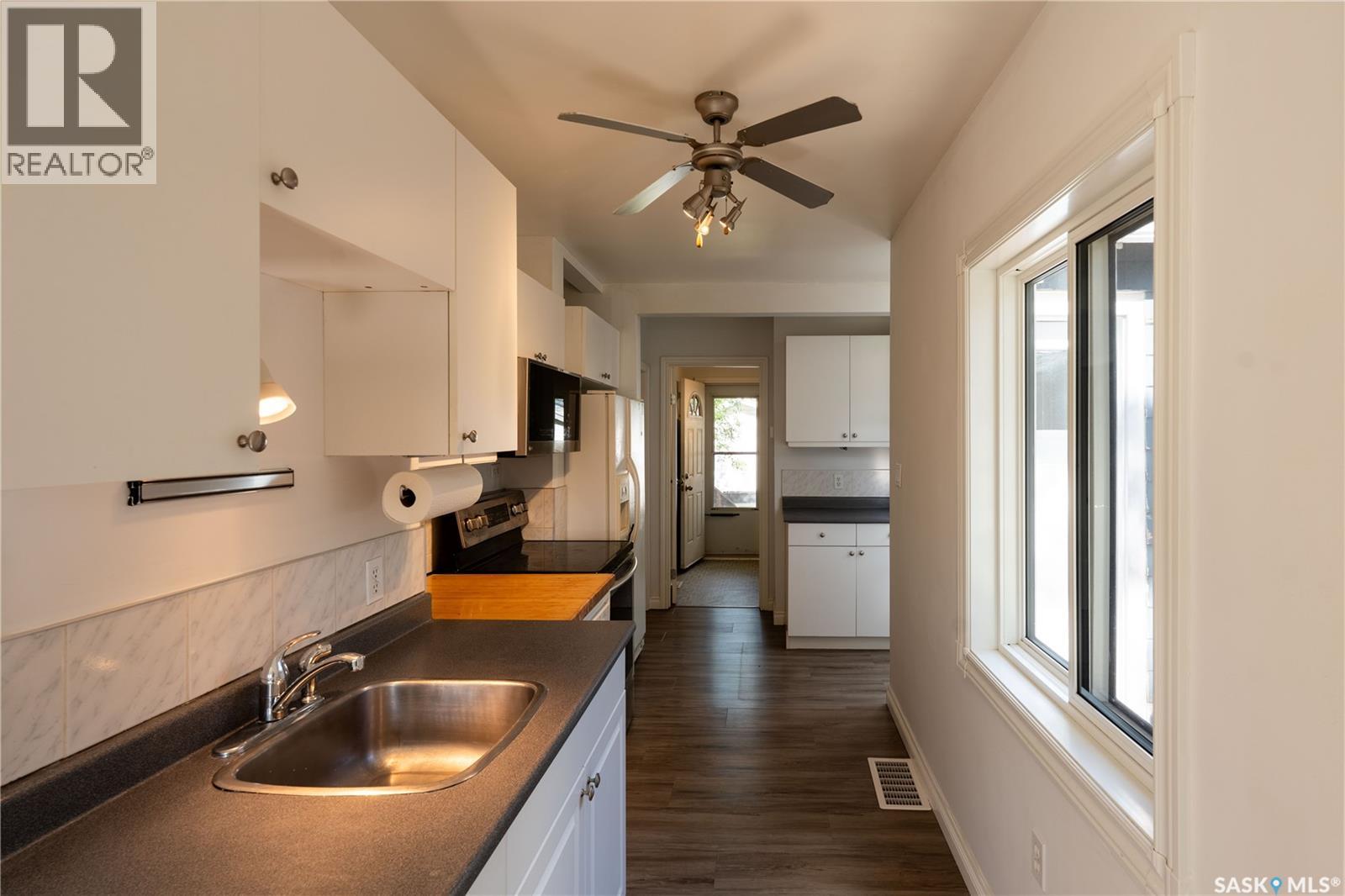 2351 Reynolds STREET - 9