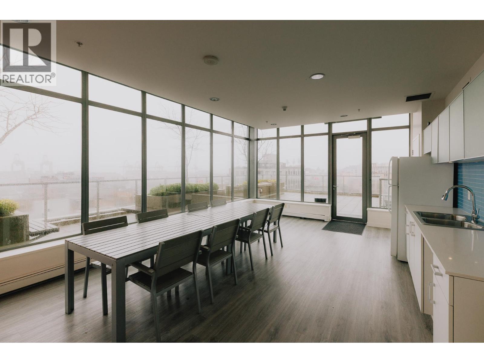 609 66 W CORDOVA STREET, Vancouver