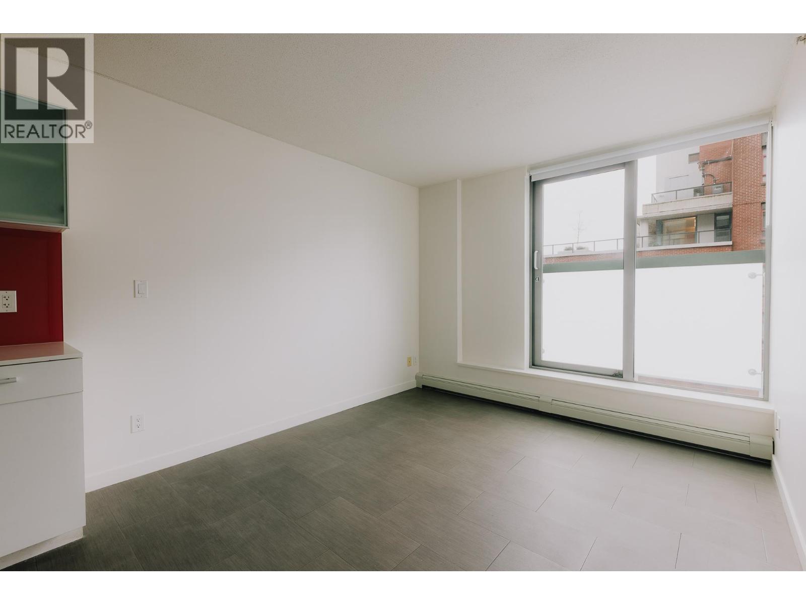 609 66 W CORDOVA STREET, Vancouver