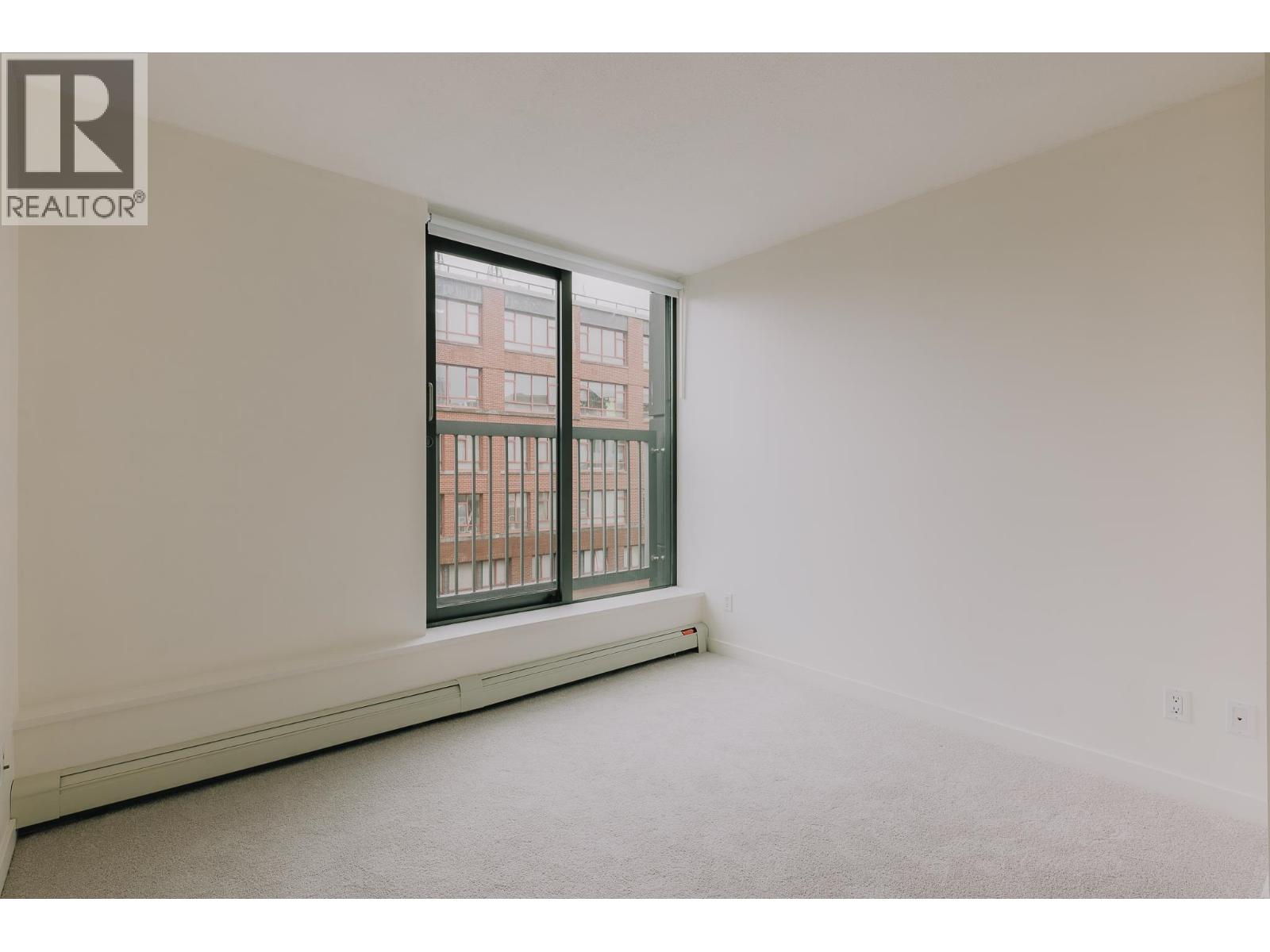 609 66 W CORDOVA STREET, Vancouver