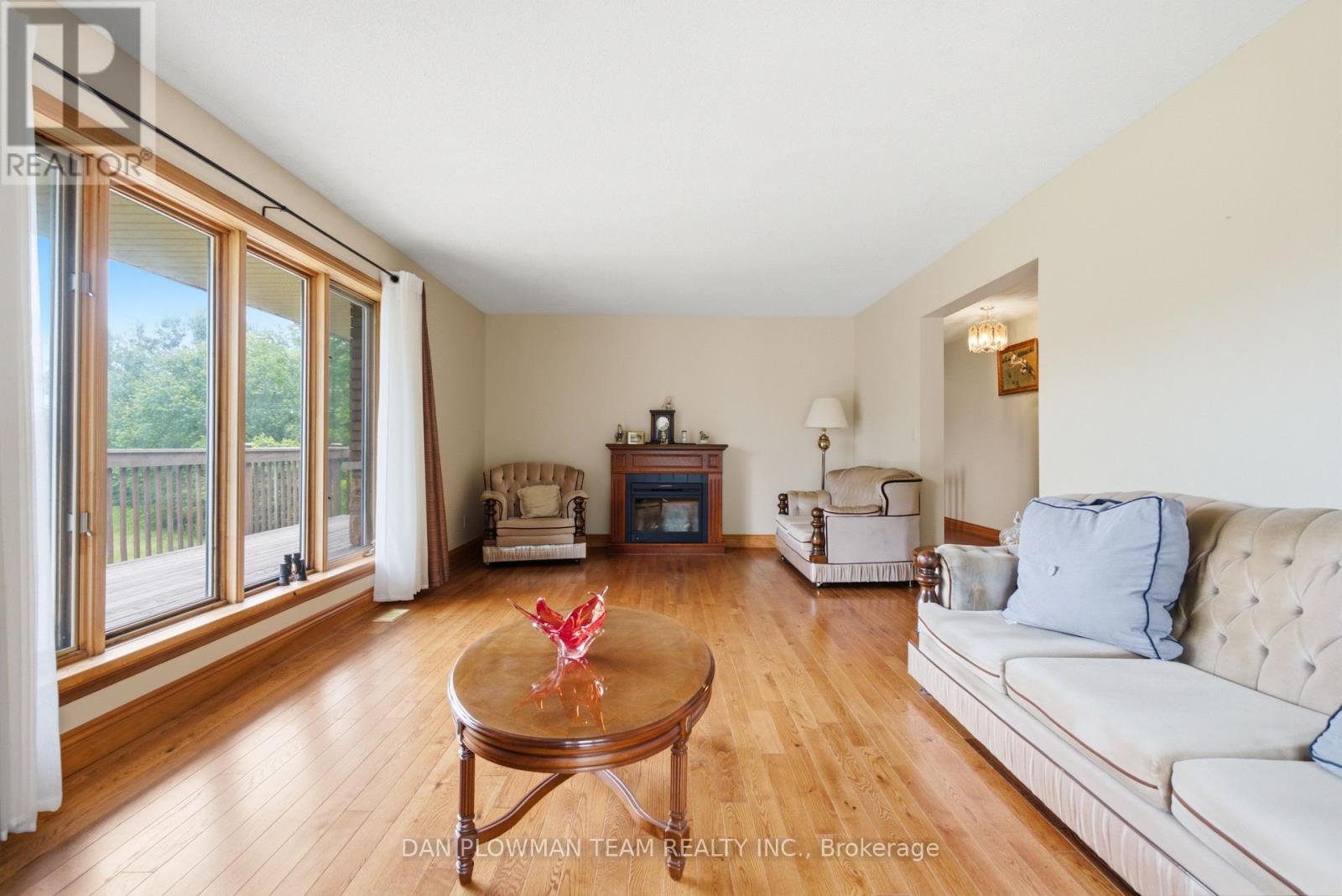 9640 DAGMAR ROAD - 10