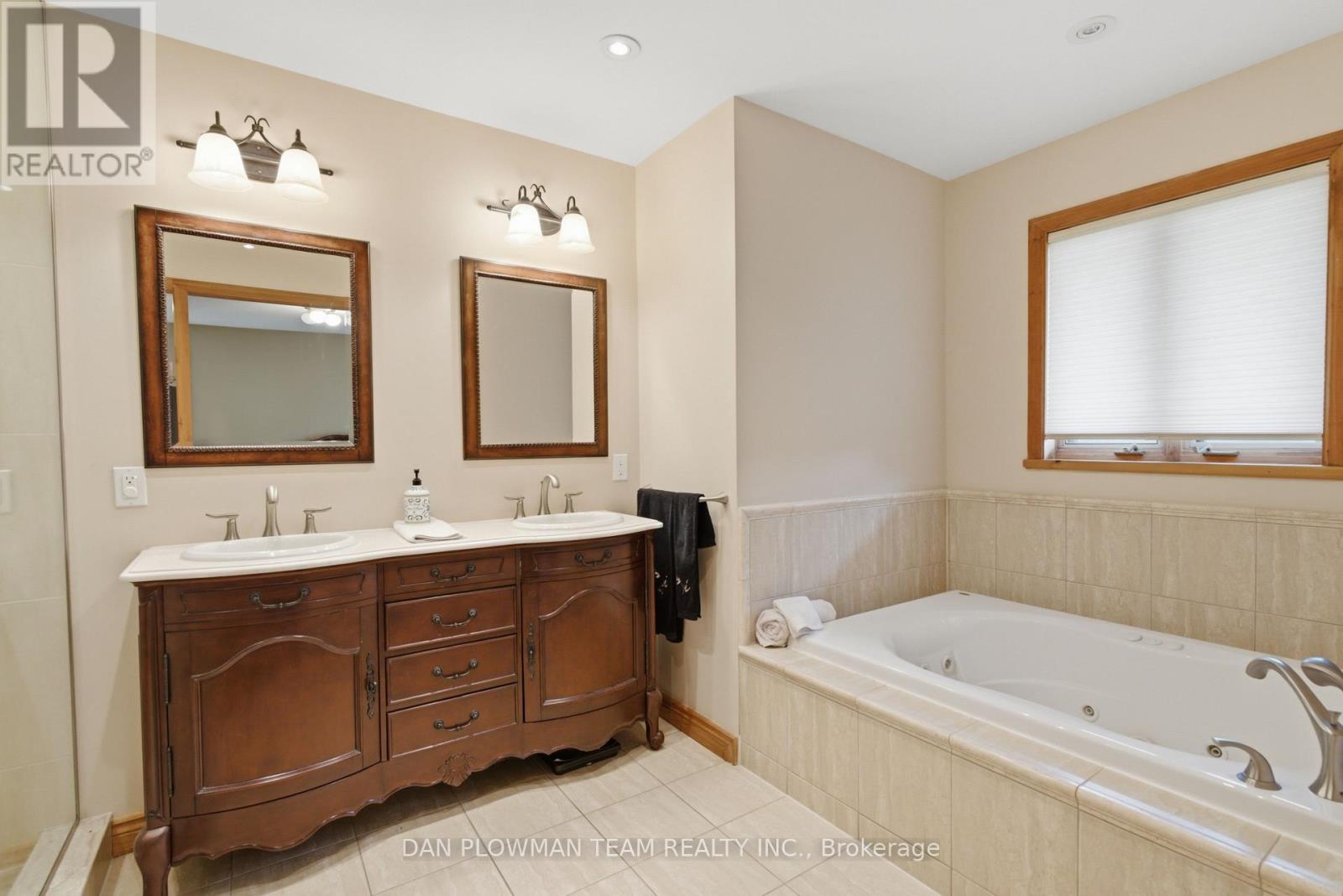 9640 DAGMAR ROAD - 19