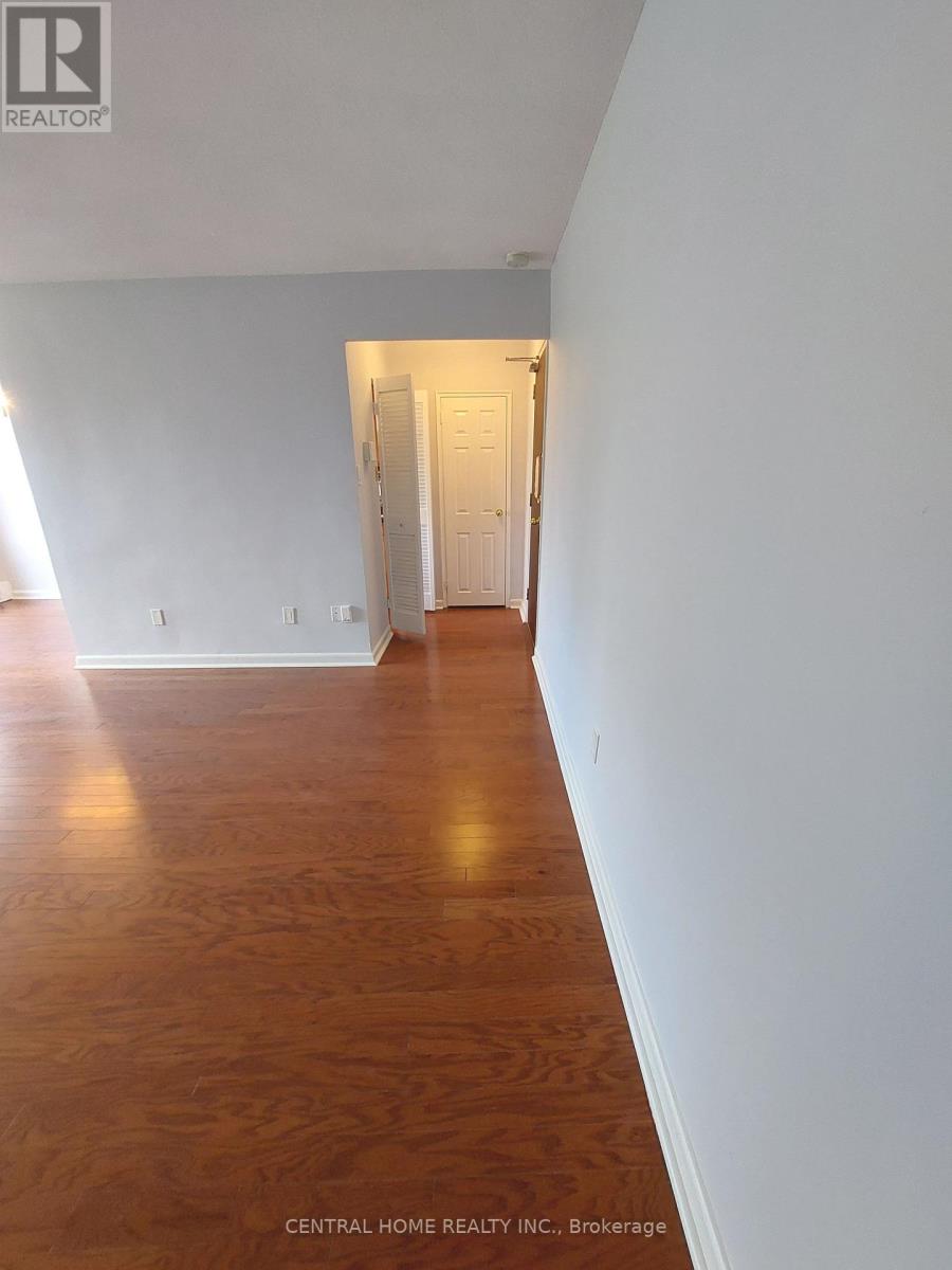 #504 921 MIDLAND AVENUE - 6