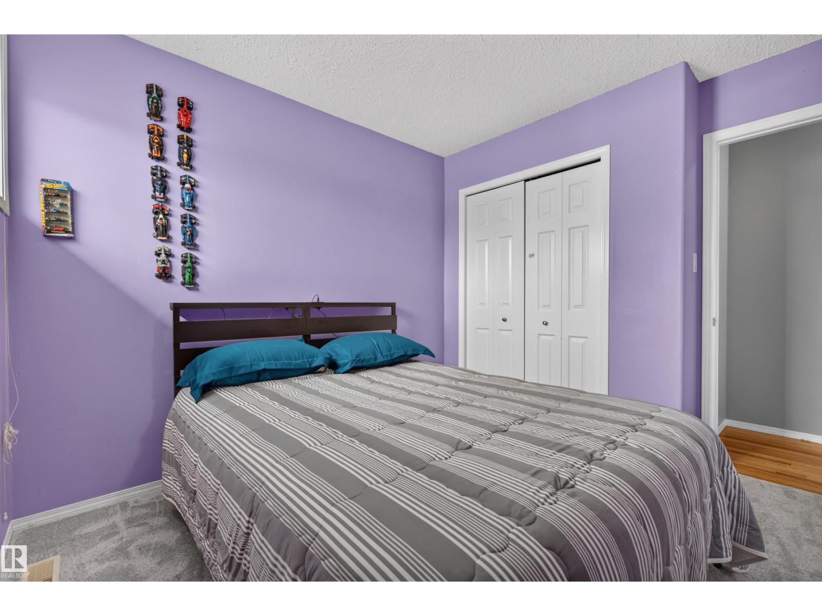 5317 60 ST — photo 18