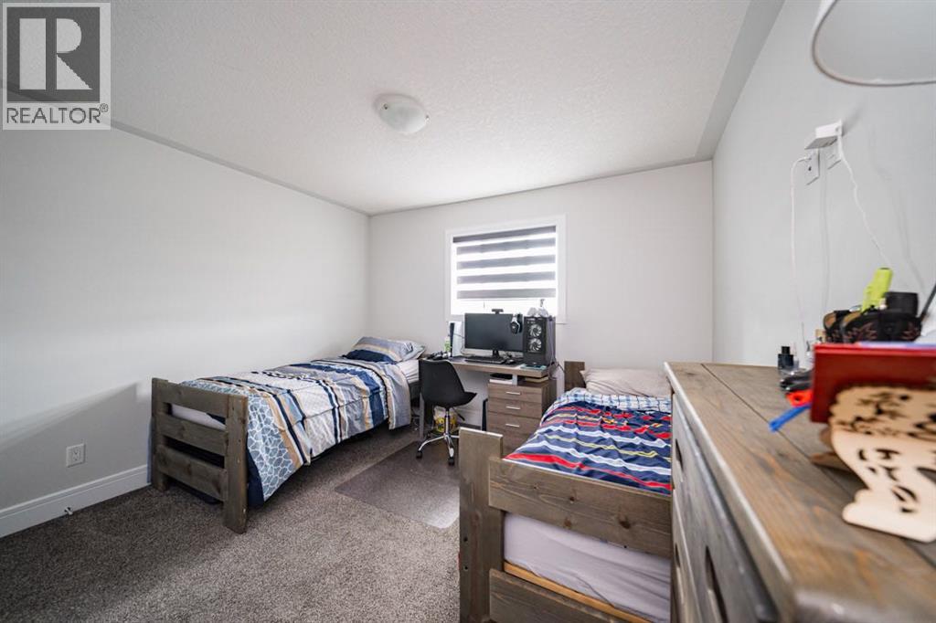 340 Dixon Road — photo 32