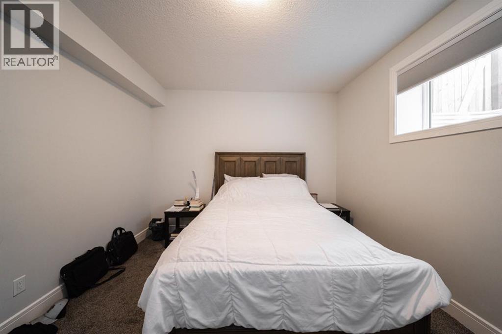 340 Dixon Road — photo 37